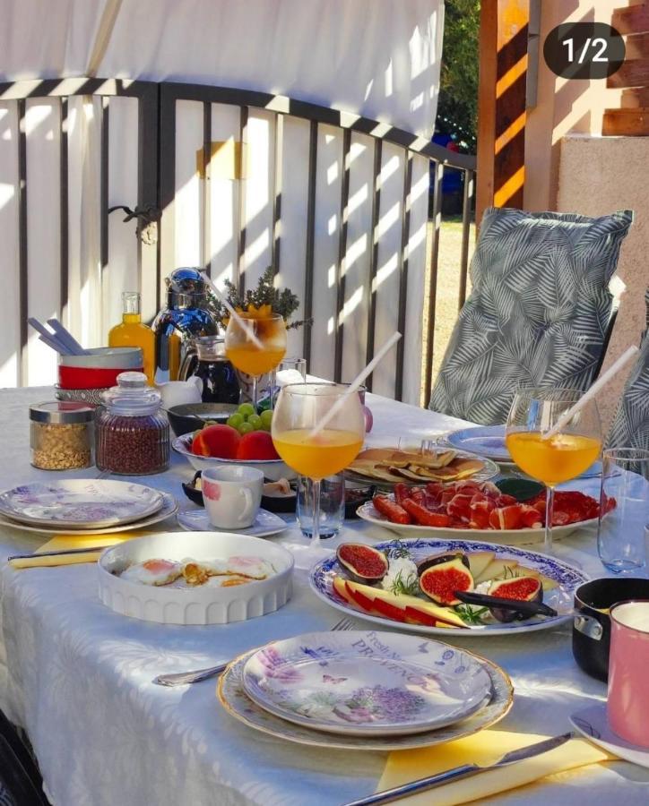 Apartman Debora Sa Privatnim Bazenom Pula Exterior foto